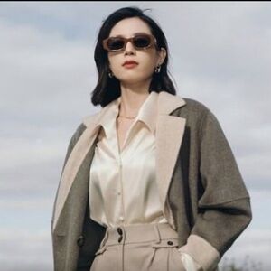 ❤️Petite Studio❤️ Ivory Satin Button-Down Shirt